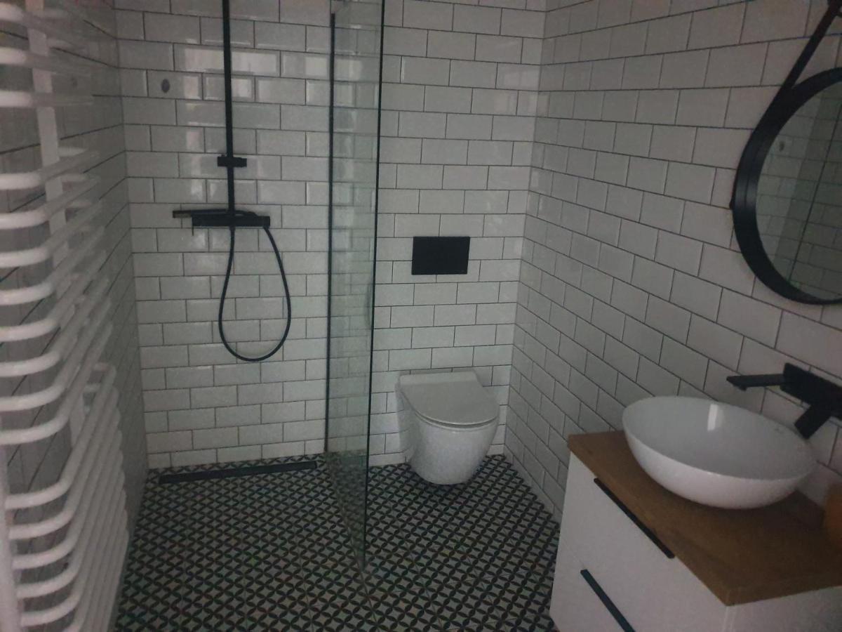 Apartament Sloneczny Sienkiewicza 3A Leszno  Esterno foto